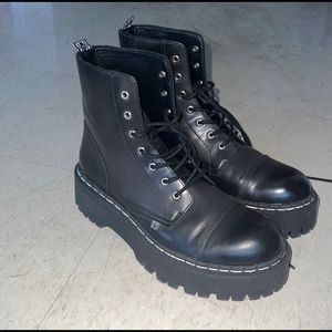 Black Platform Combat Matte Boots NEW Size 10 Fashion Shoes Black Cute Style